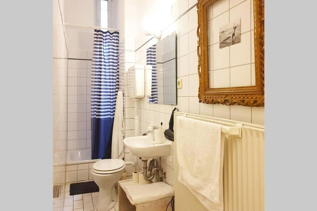 2 Room Apartment In Center Friedrichshain Berlim Exterior foto